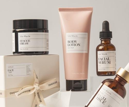 luxury skincare packaging