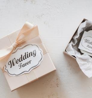 wedding-favor-boxes-wholesale.jpg